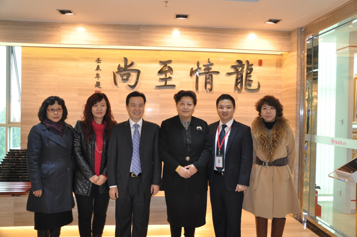 劉延寧女士、五金聯盟一行赴匯泰龍公司調研
